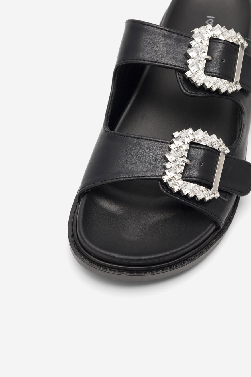 Klapki DeeZee ARABELLA KL-E566-40 Czarny