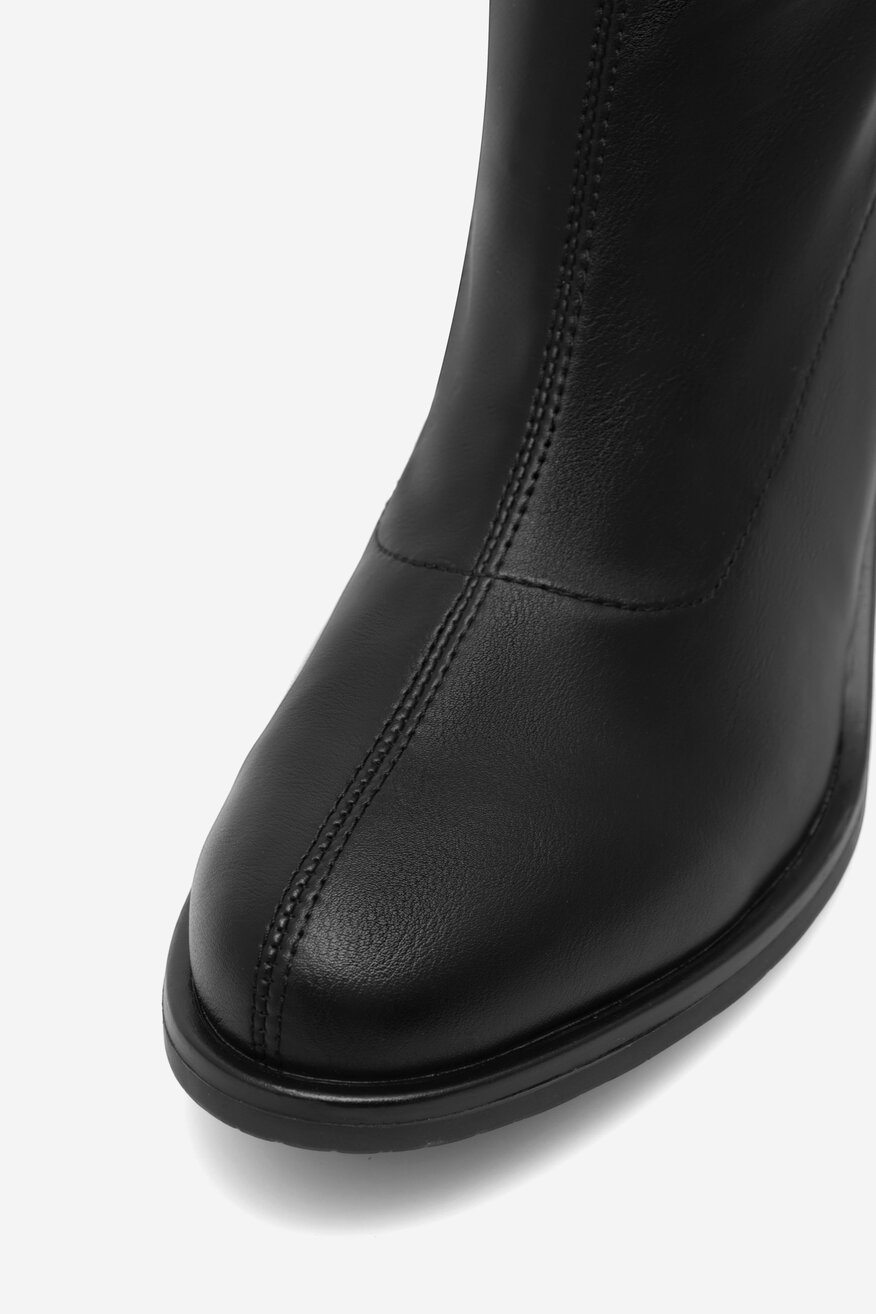 Kozaki Jenny Fairy HY PID-24-07 Czarny