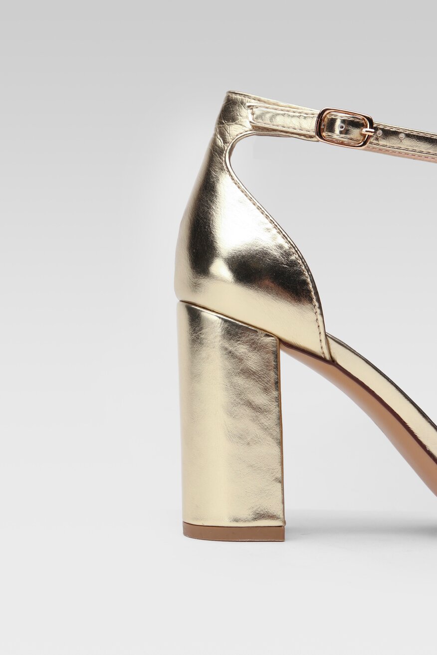 Sandały DeeZee WYL2671-1 Złoty