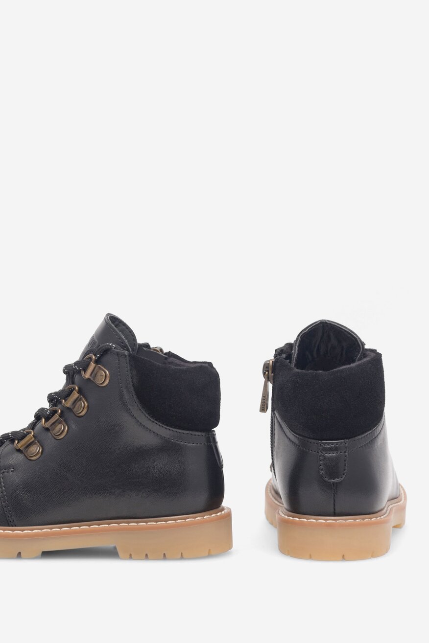 Trzewiki Badura 9K7516 Czarny