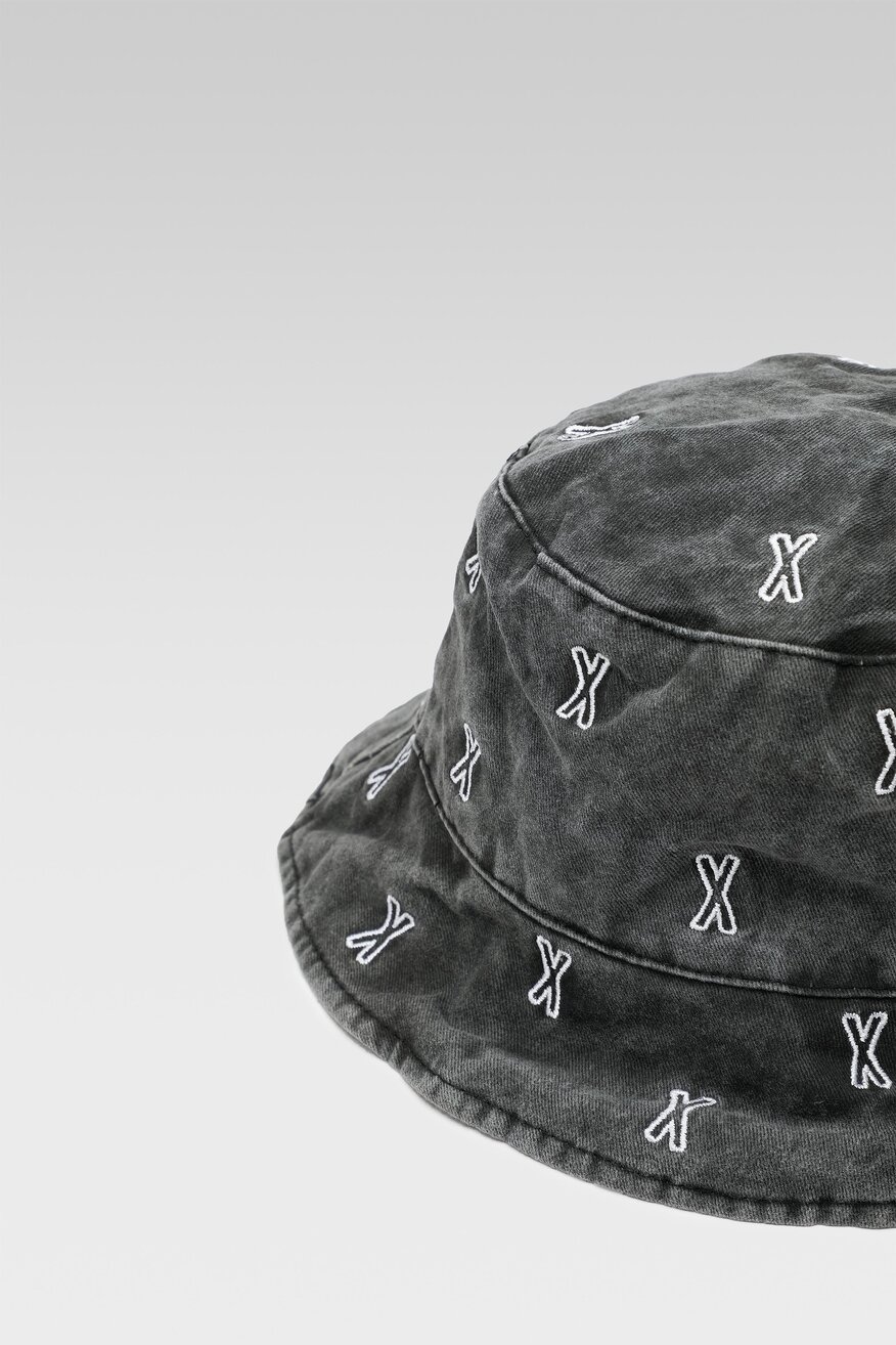 Czapka damska DeeZee 9W3-009-AW22 Szary