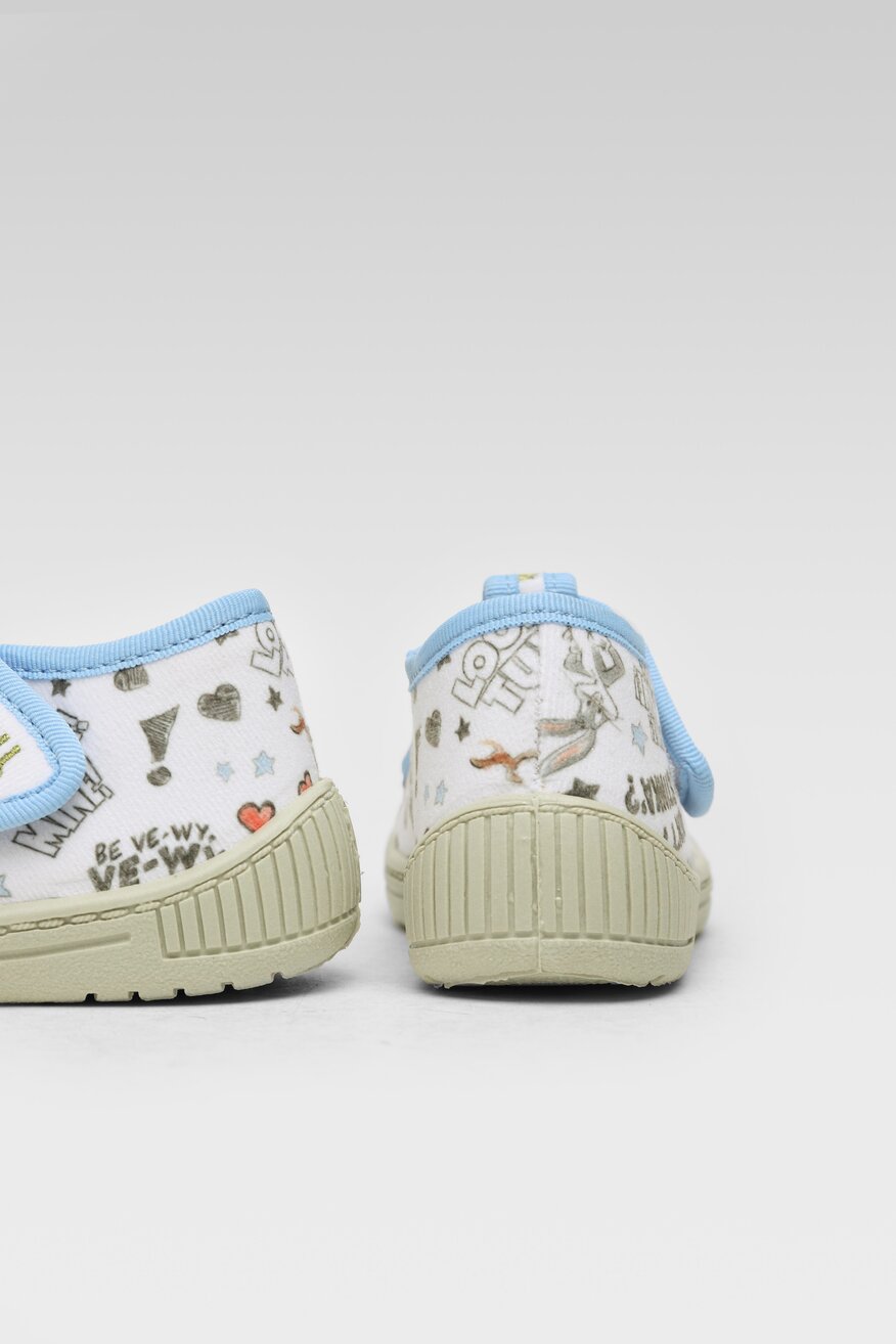 Kapcie Looney Tunes MB SS23-180WBLT MIX