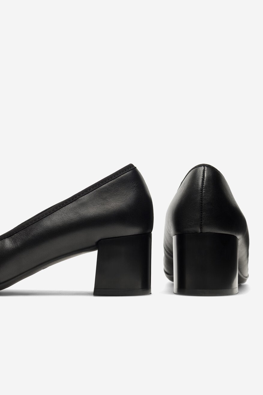 Czółenka Lasocki WYL3598-1Z Czarny