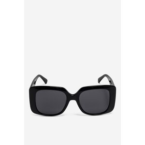 Okulary przeciwsłoneczne z filtrem UV-3