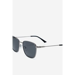 Okulary przeciwsłoneczne z filtrem UV-3