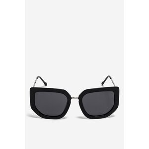 Okulary przeciwsłoneczne z filtrem UV-3