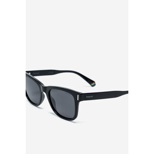 Okulary przeciwsłoneczne z filtrem UV-3