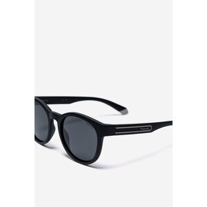 Okulary przeciwsłoneczne z filtrem UV-3