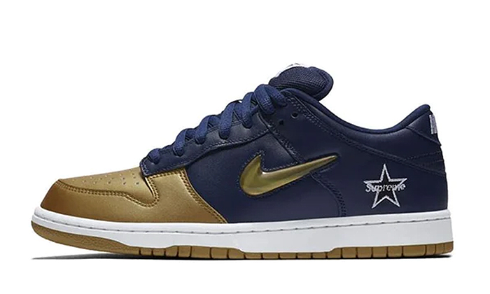 Supreme x Nike Dunk SB Low QS 'Metallic Gold'