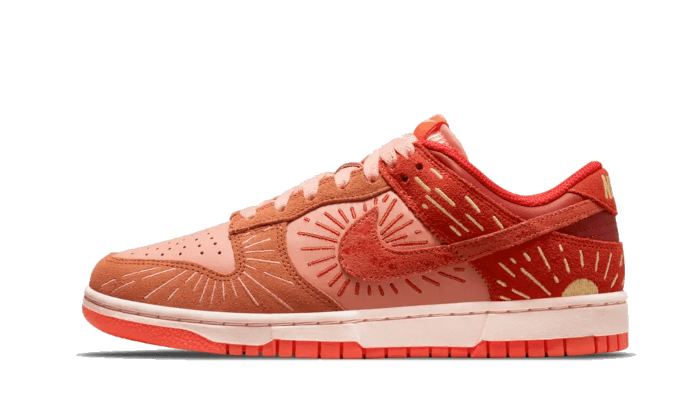 NIKE Dunk Low Winter Solstice