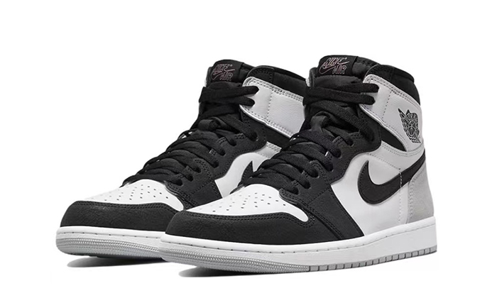 Air Jordan 1 Retro High OG “Bleached Coral”