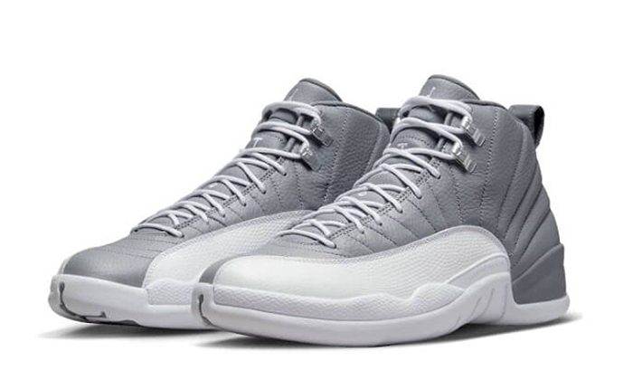 Air Jordan 12 Stealth