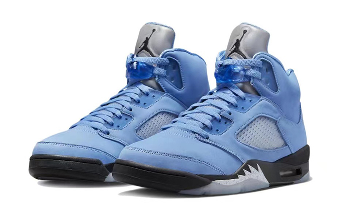Air Jordan 5 Retro 'UNC'