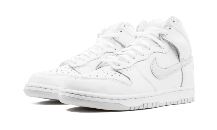 NIKE Dunk High Pure Platinum