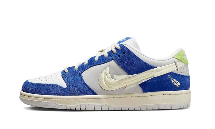 Nike SB Dunk Low Pro Fly Streetwear Gardenia