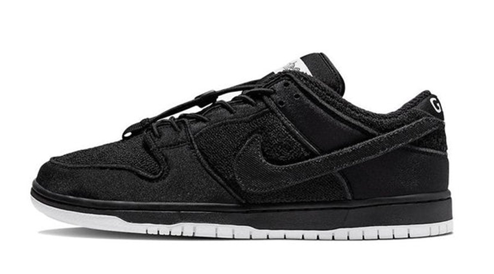 Gnarhunters x Nike Dunk Low SB Black