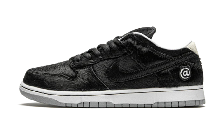 Nike Dunk SB Low BE@RBRICK Medicom Toy