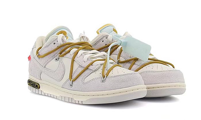 Off-White x Nike Dunk Low The 50 Lot 37