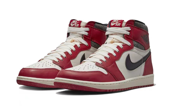 Air Jordan 1 Retro High OG “Lost & Found” Chicago 2022
