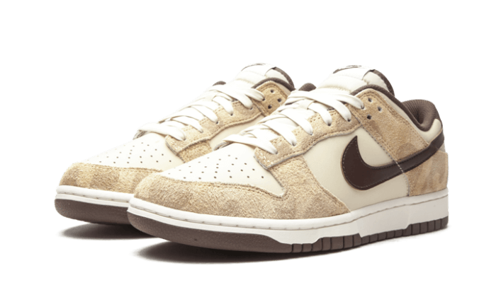 NIKE Dunk Low Retro PRM Animal Pack Giraffe