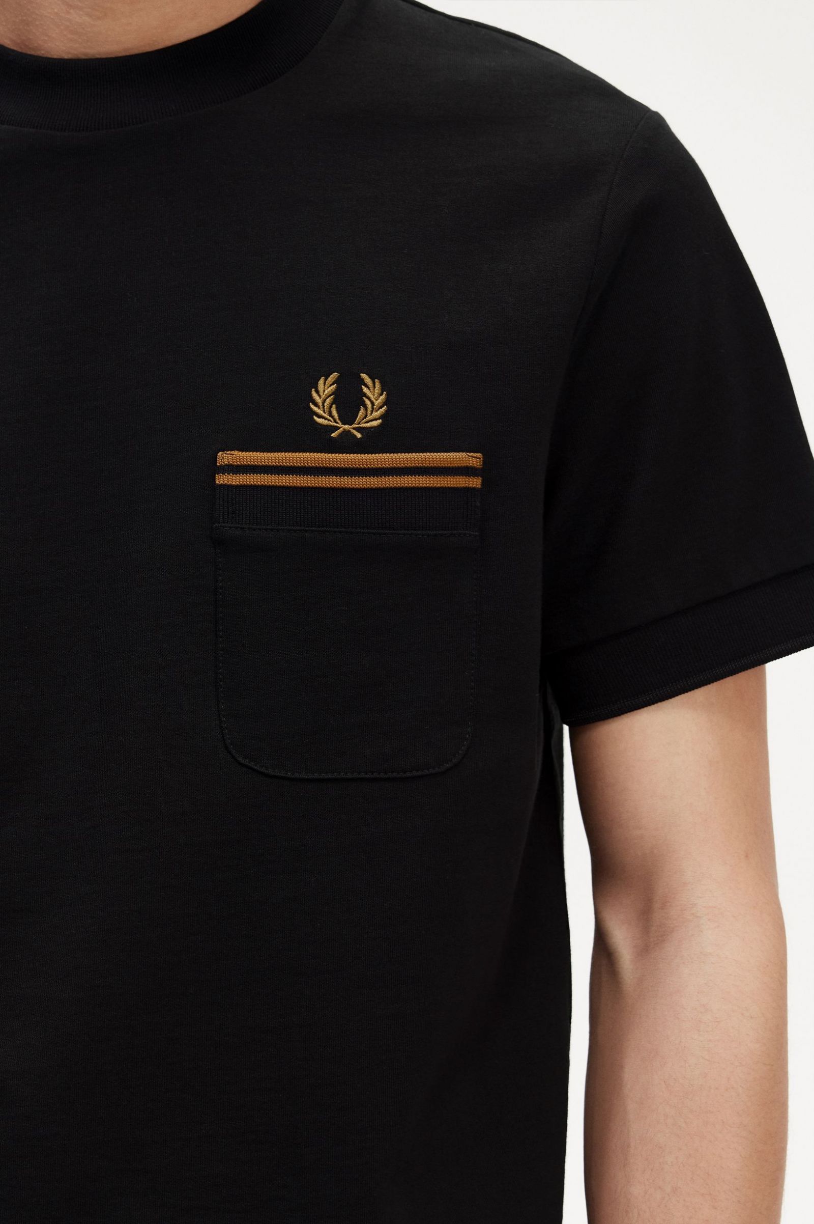 Twin Tipped Pocket T-Shirt Black 7038894