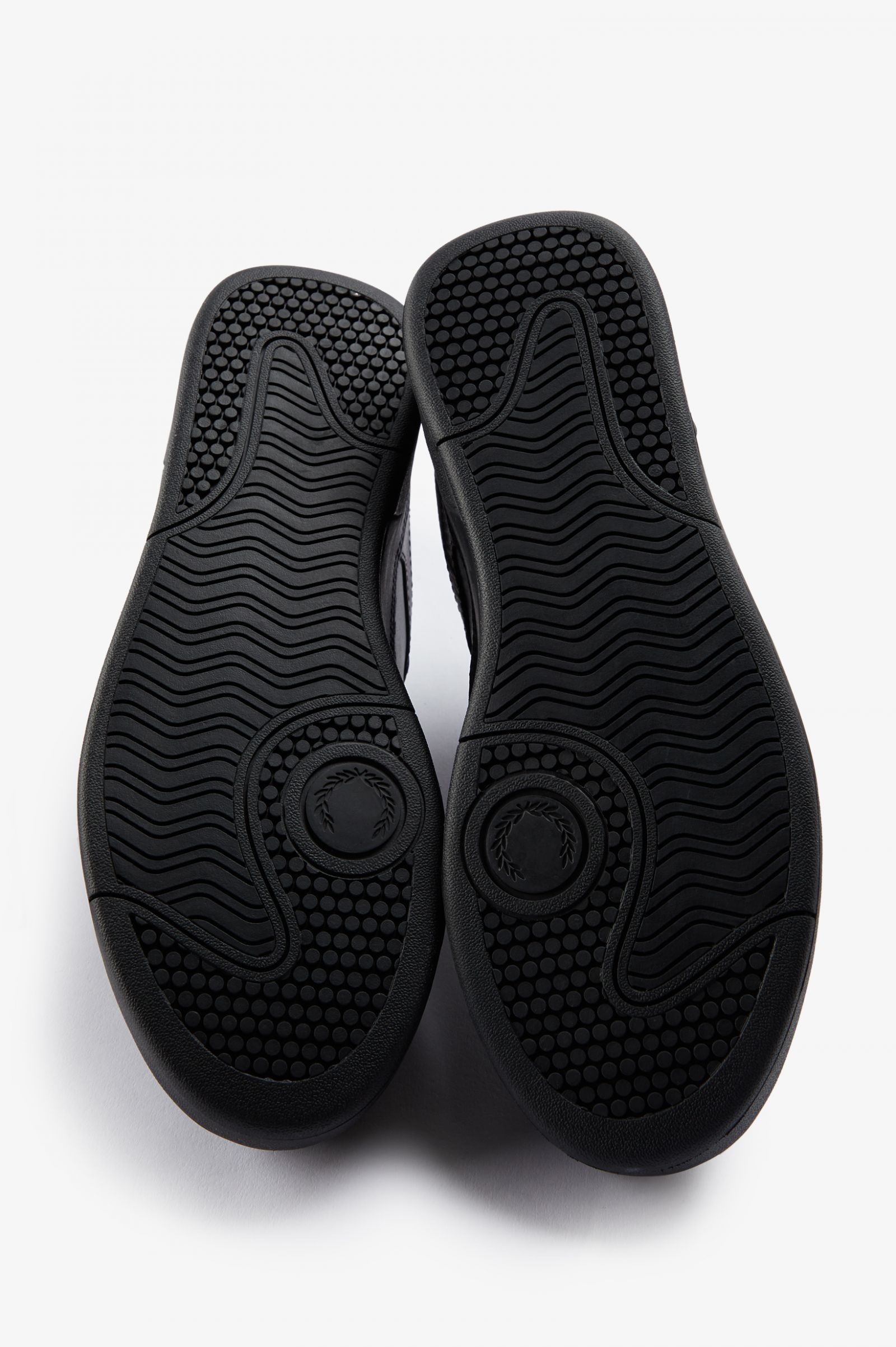 B300 Black / Limestone 7038773