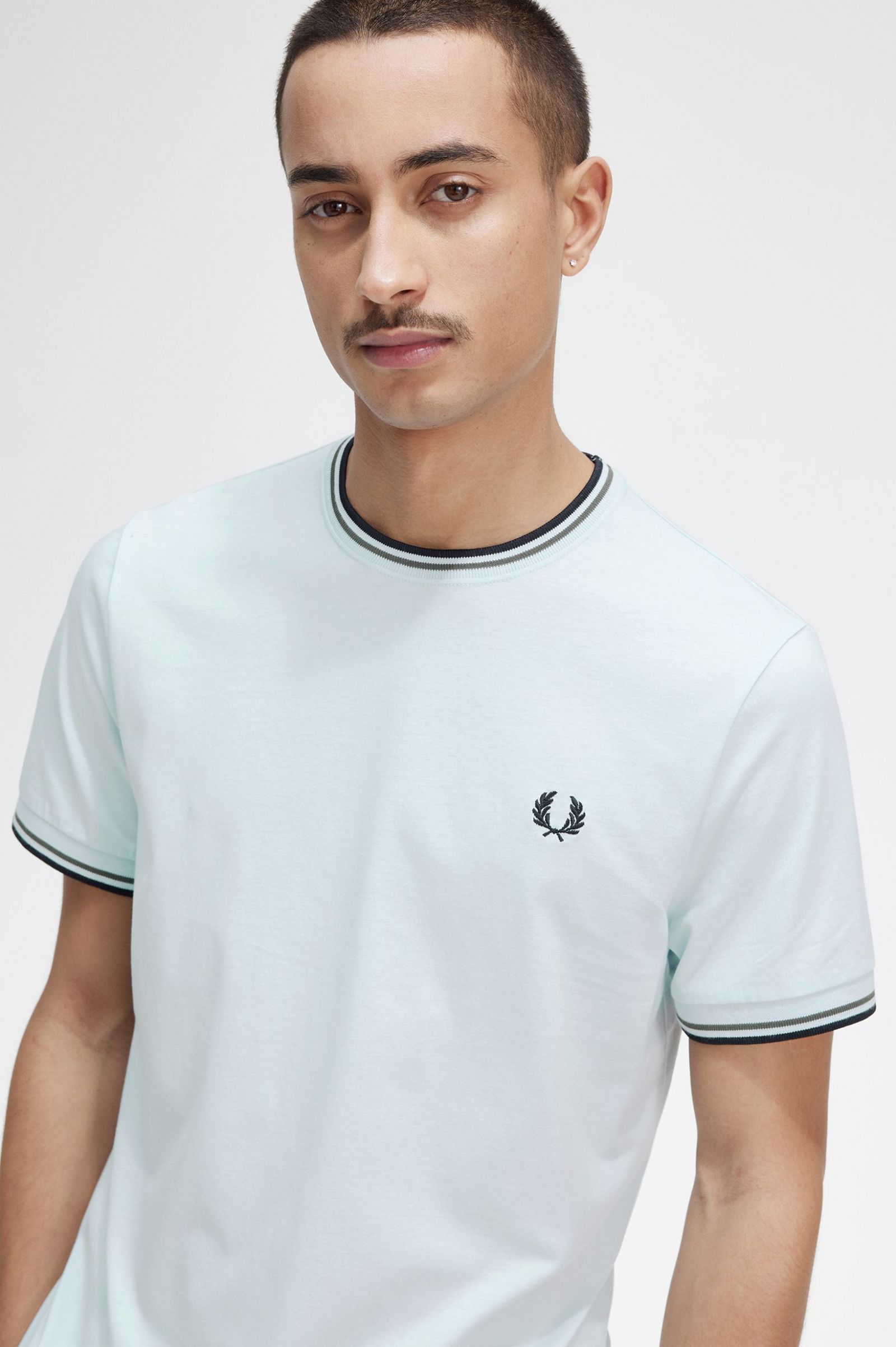 Twin Tipped T-Shirt Light Ice / Field Green / Black 7038947