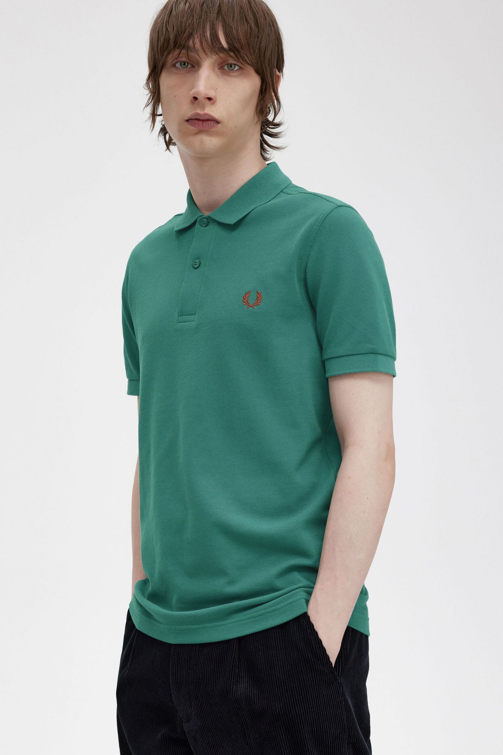 The Fred Perry ShirtM6000 Deep Mint / Whisky Brown 7038657