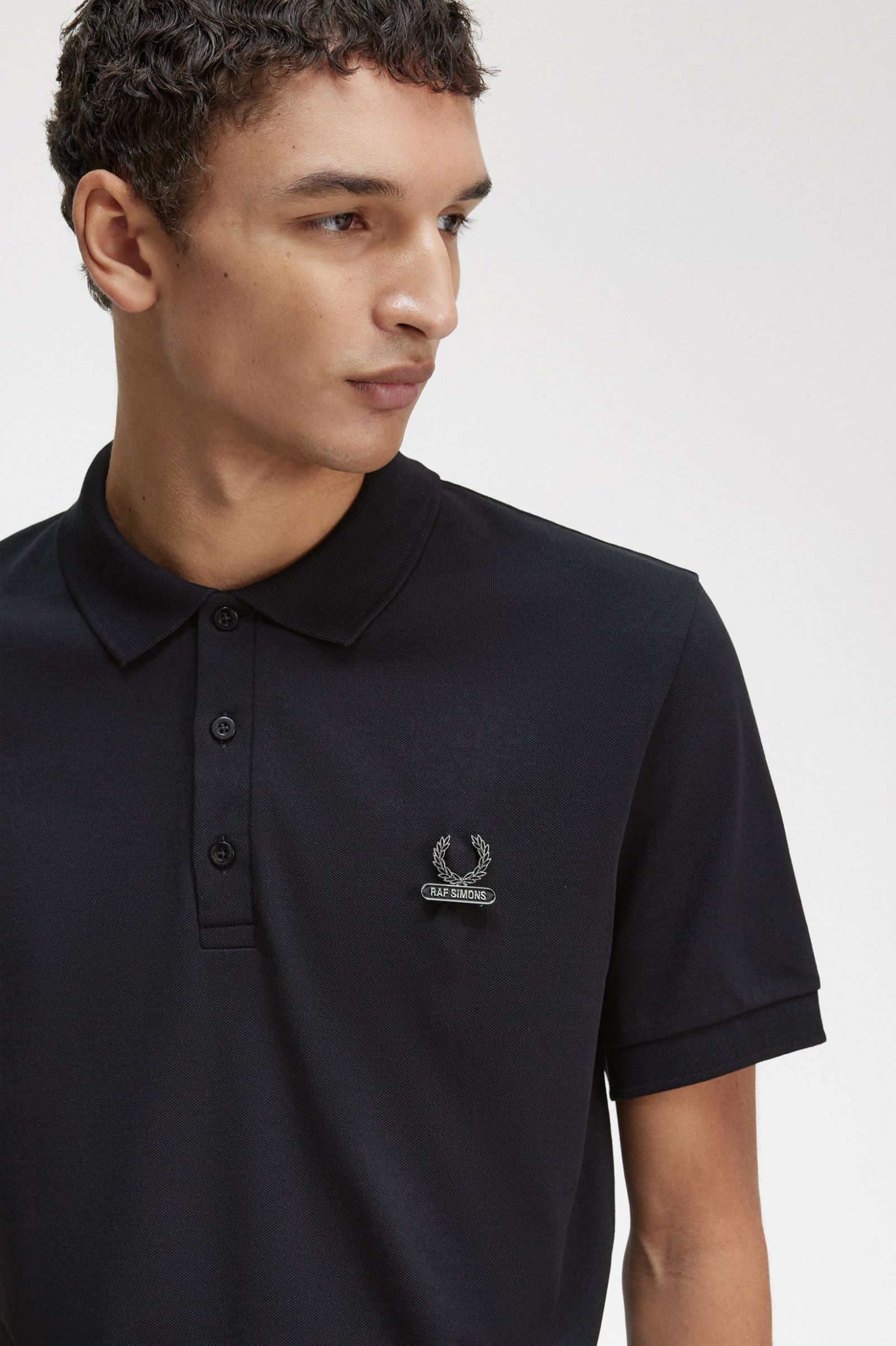Raf SimonsEnamel Pin Polo Shirt Black 7038623