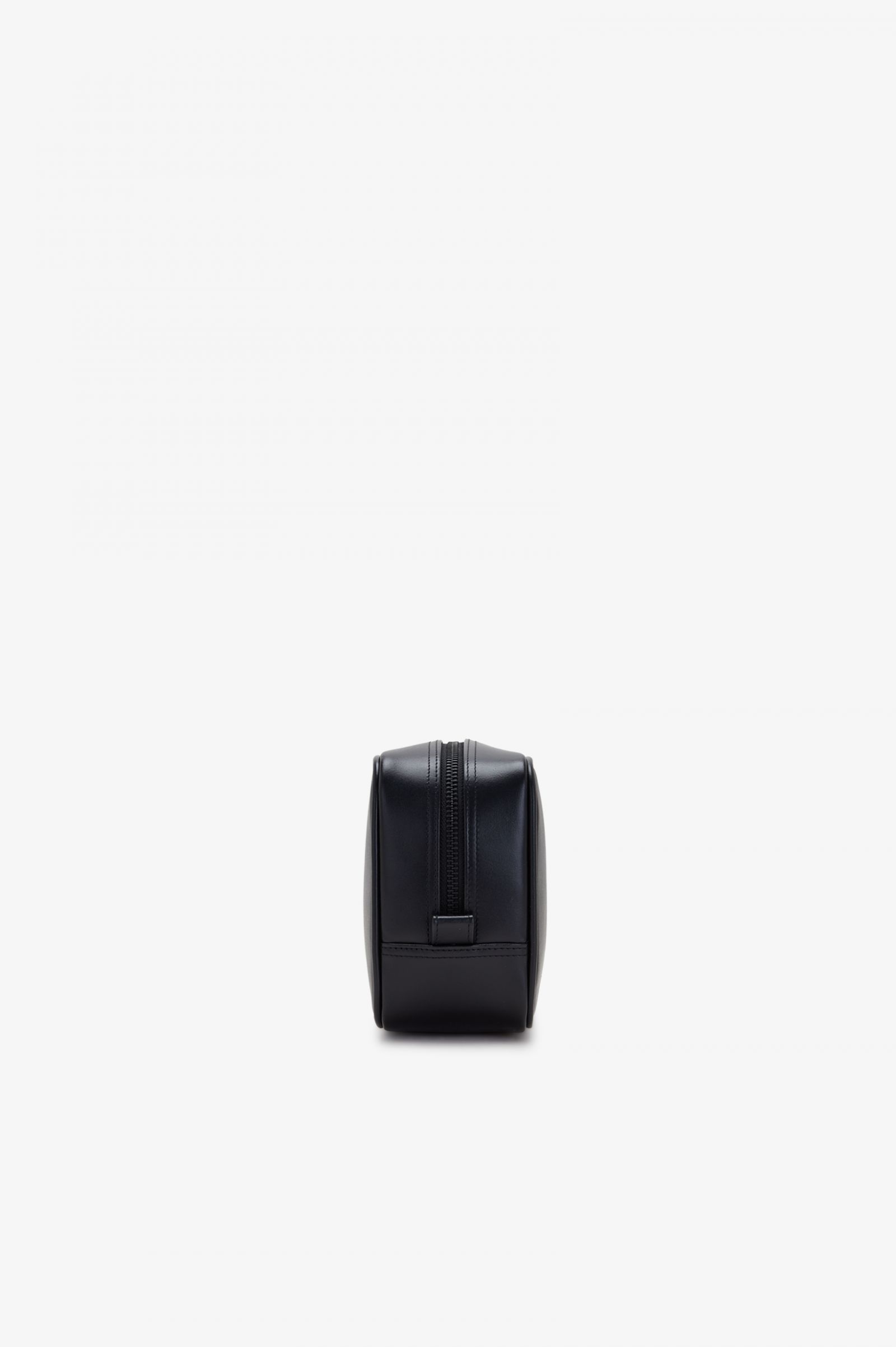 Burnished Leather Washbag Black 7038251