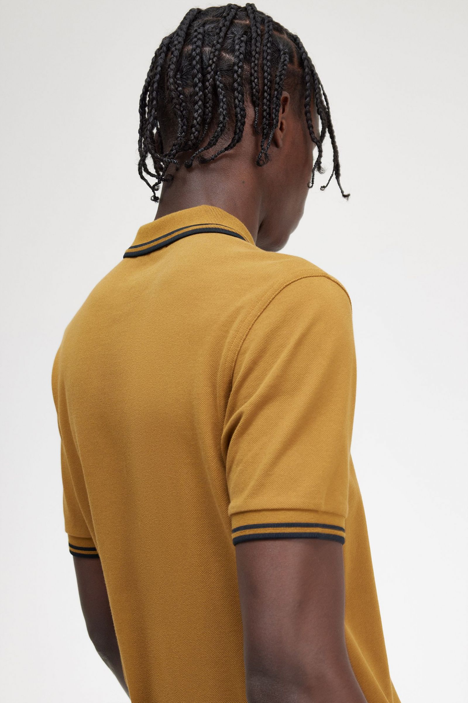 The Fred Perry ShirtM3600 Dark Caramel / Black / Black 7039021