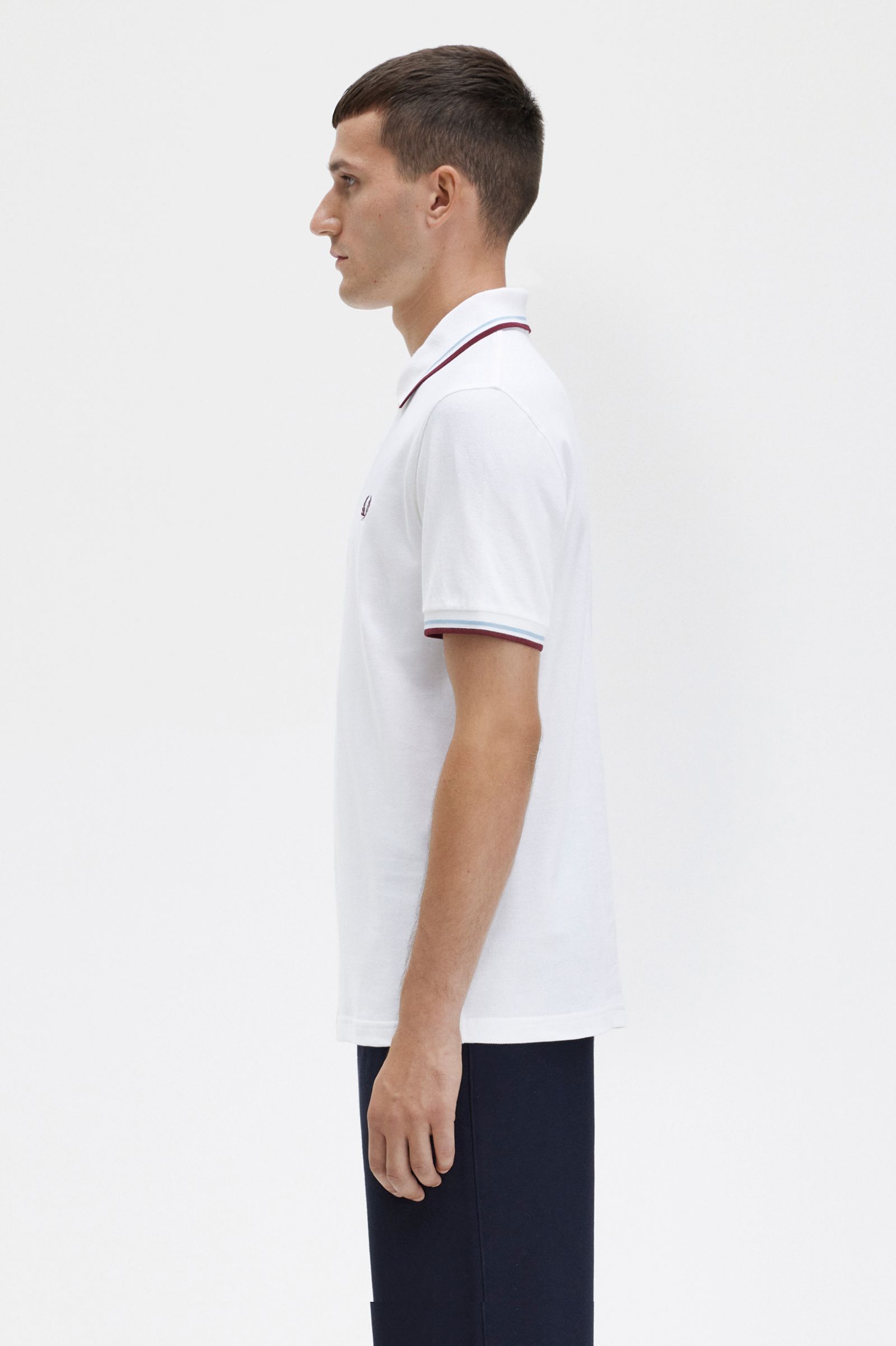 The Fred Perry ShirtM12 White / Ice / Maroon 7038572
