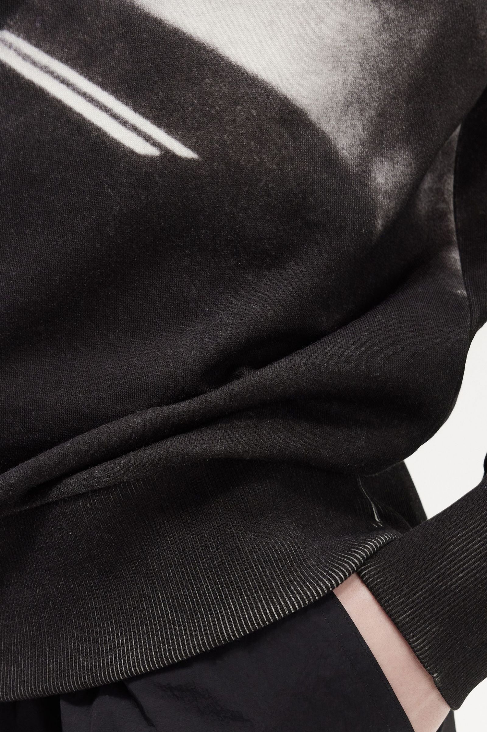 Rave Graphic Hooded Sweatshirt Black 7038876