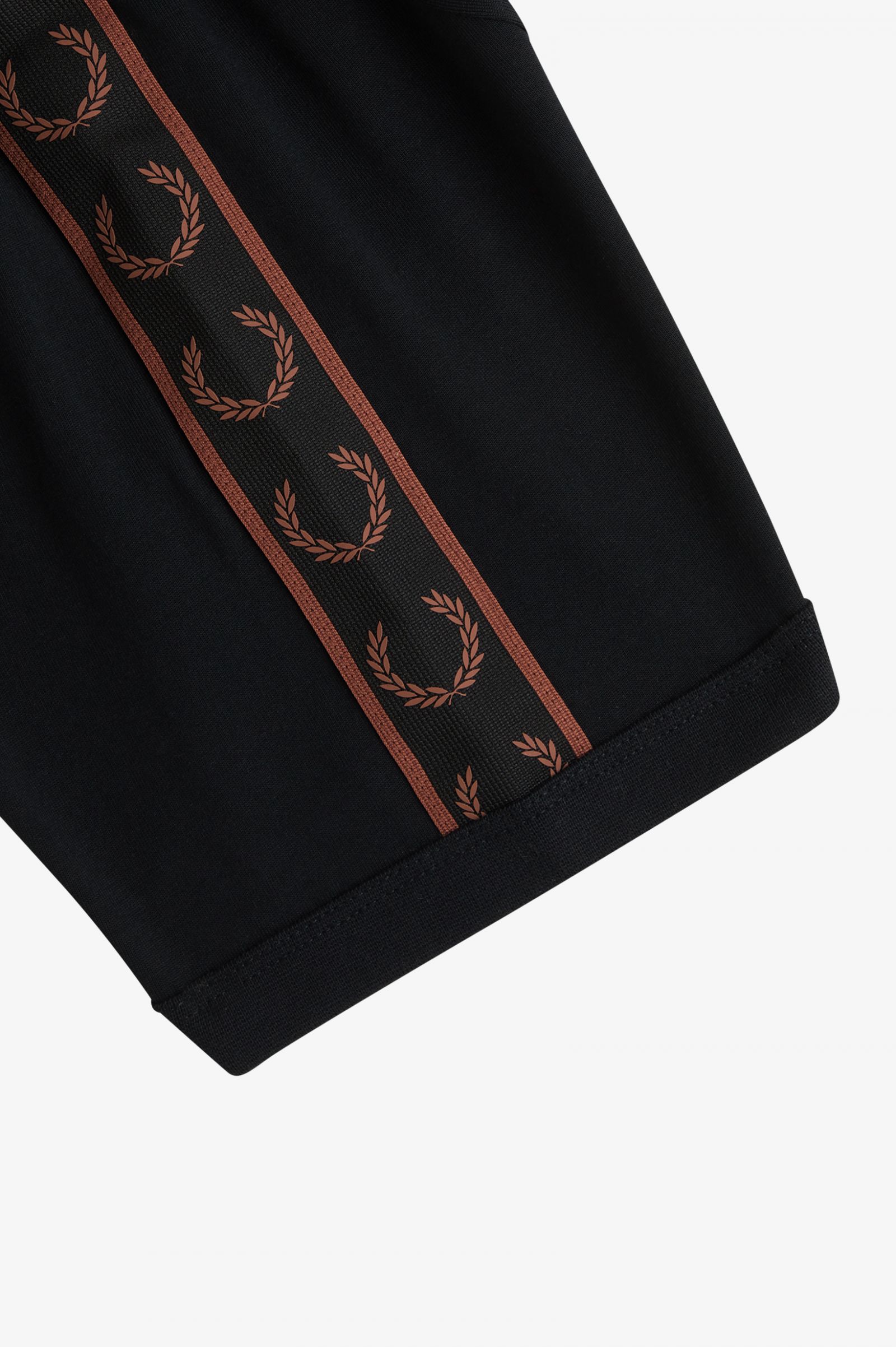 Contrast Tape Ringer T-Shirt Black / Whisky Brown 7038403