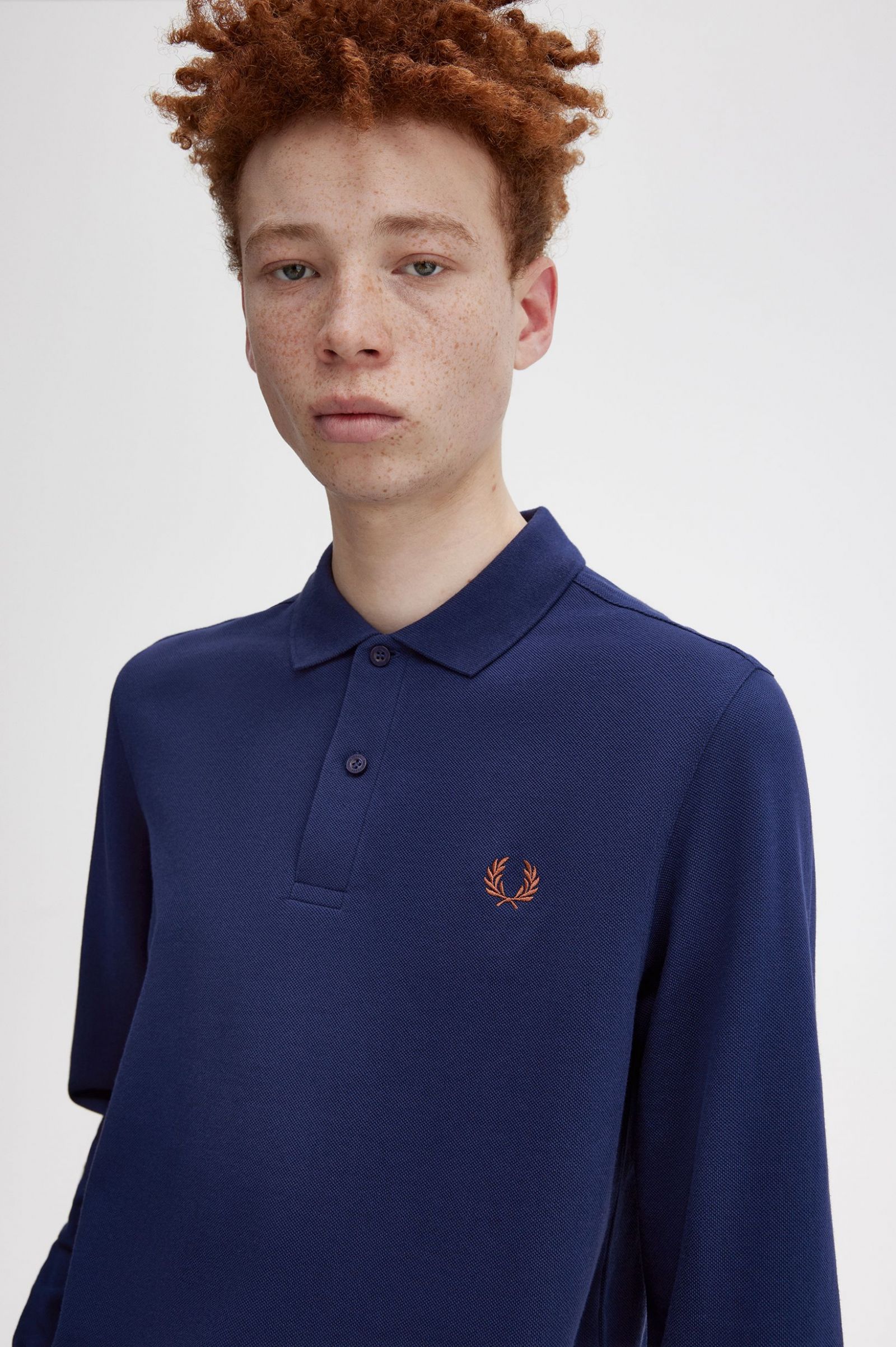 The Fred Perry ShirtM6006 French Navy / Whisky Brown 7038404