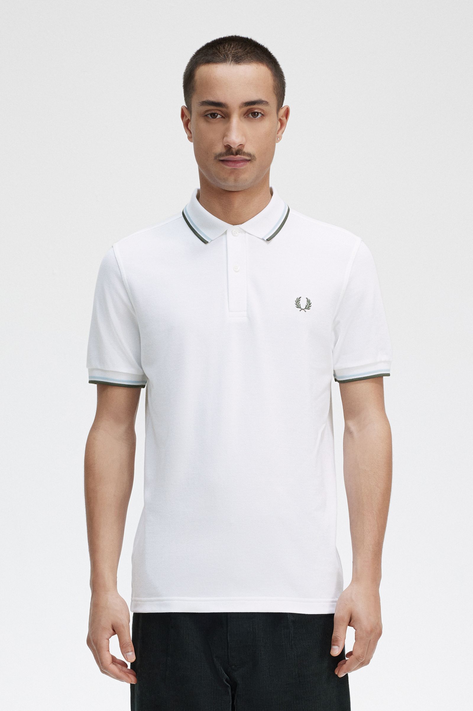 The Fred Perry ShirtM3600 White / Light Ice / Field Green 7038611