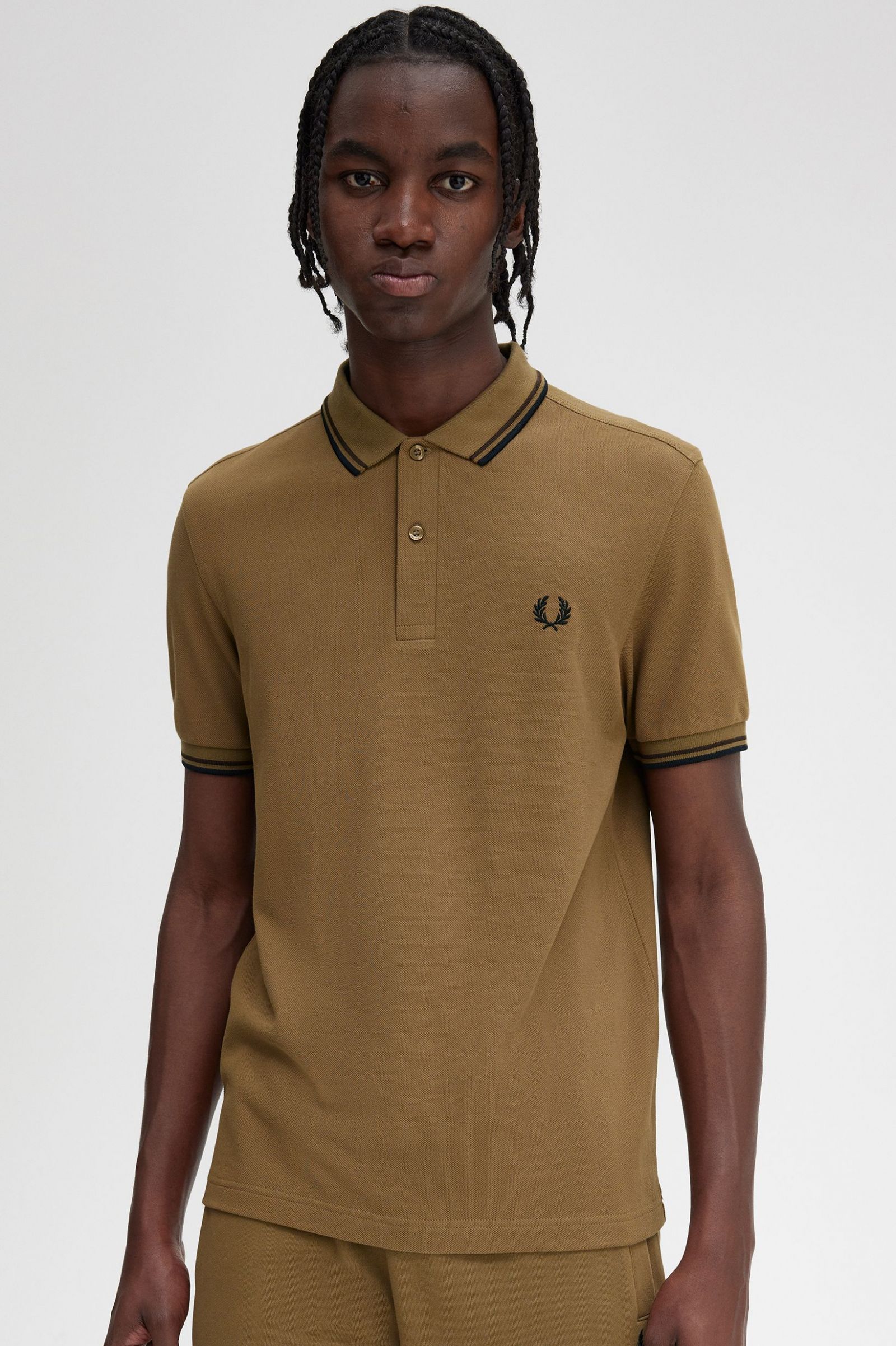 The Fred Perry ShirtM3600 Shaded Stone / Burnt Tobacco / Black 7038530