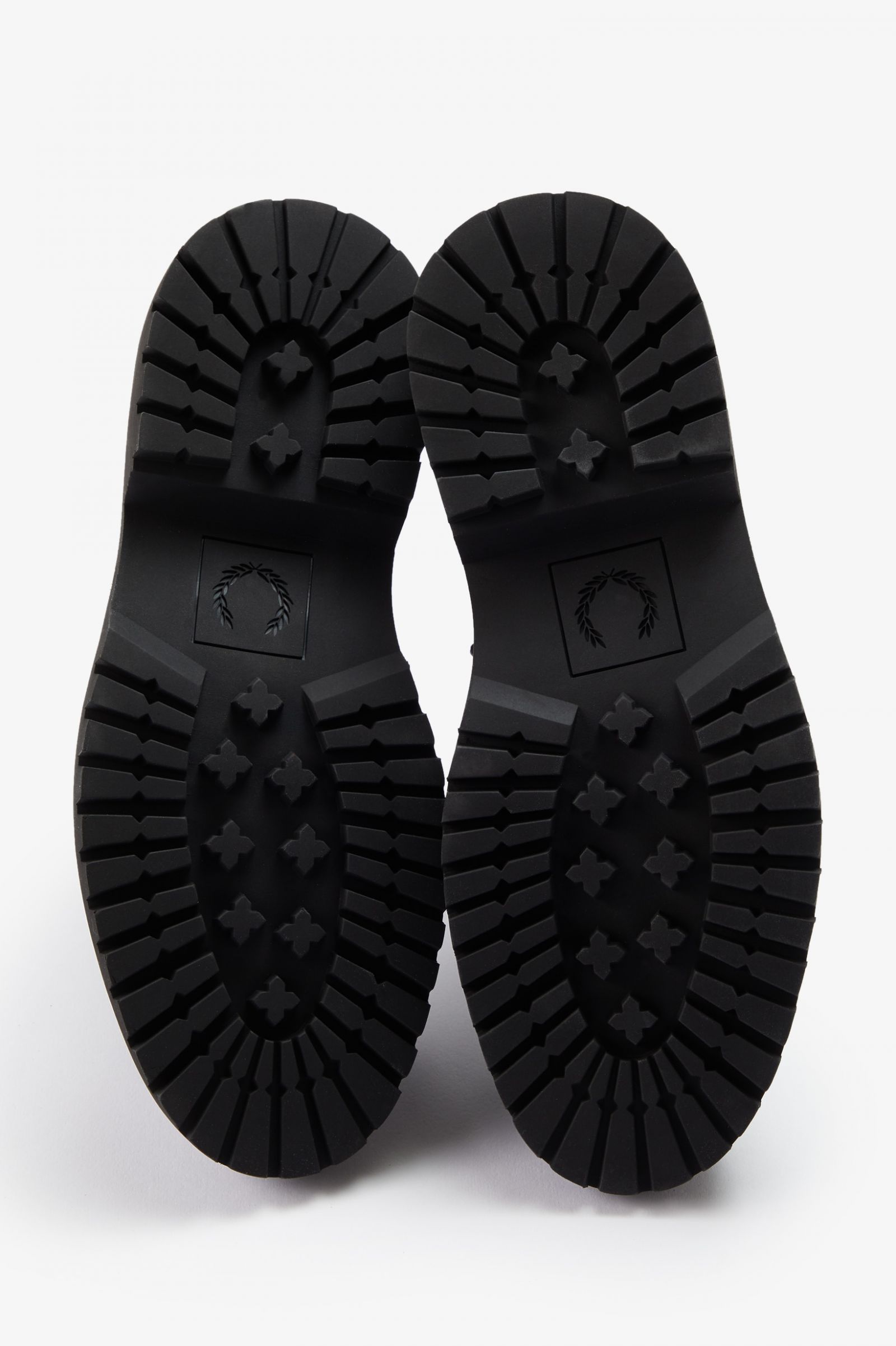 Derby Black 7038757