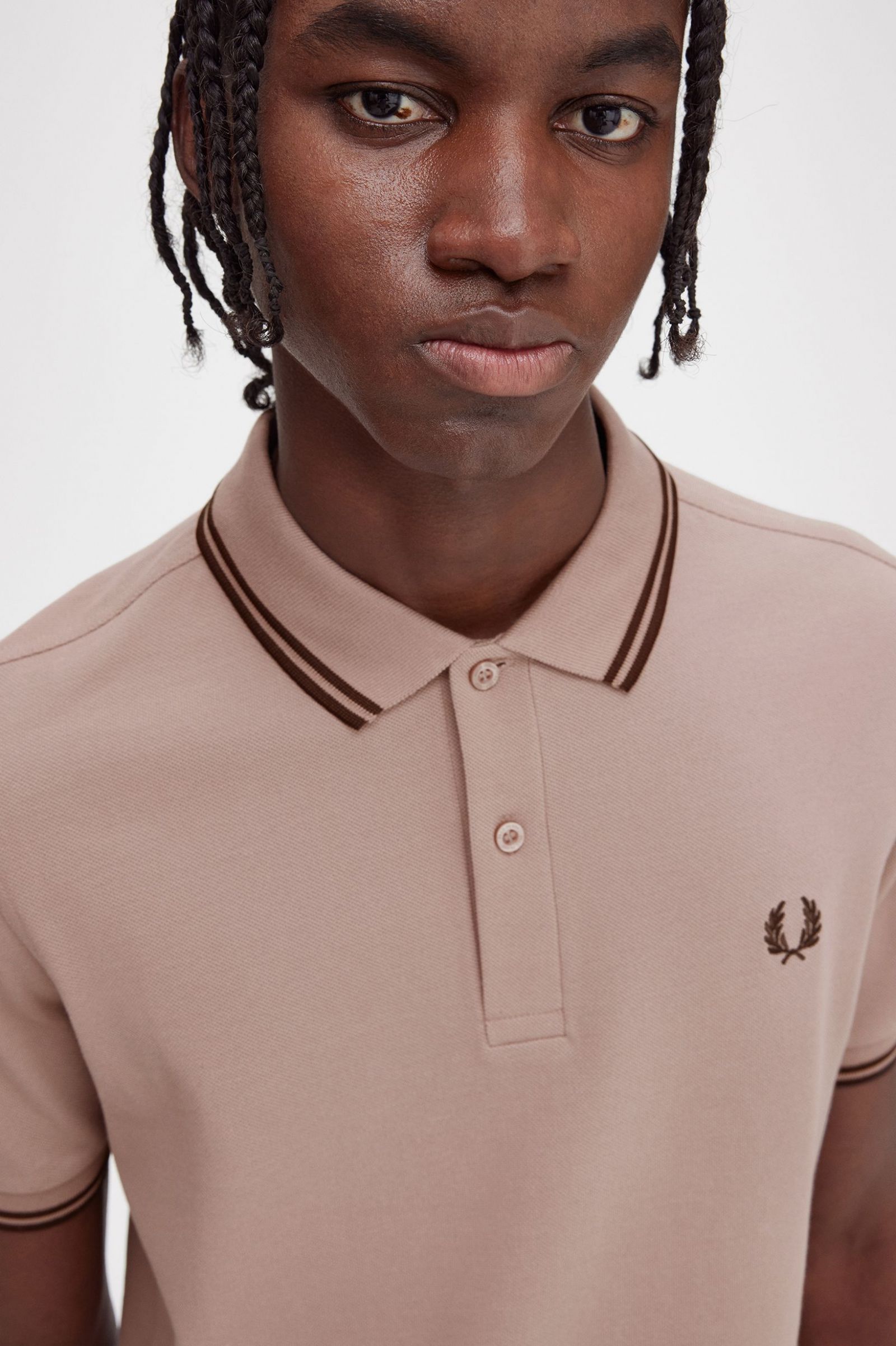 The Fred Perry ShirtM3600 Dark Pink / Burnt Tobacco / Burnt Tobacco 7038553