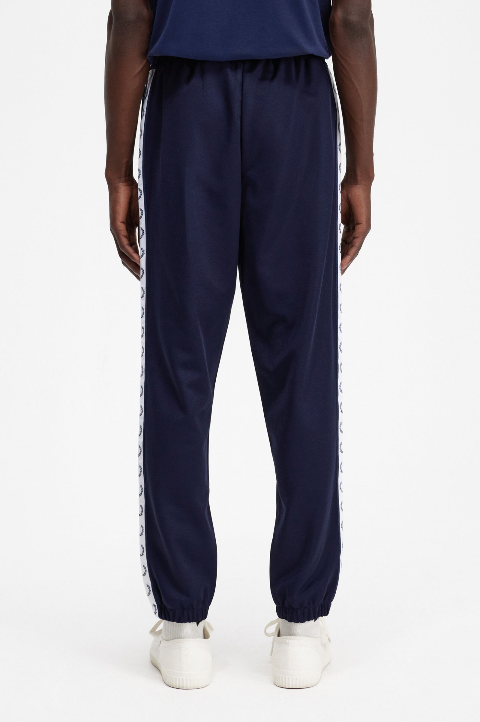 Taped Track Pant Carbon Blue 7039135
