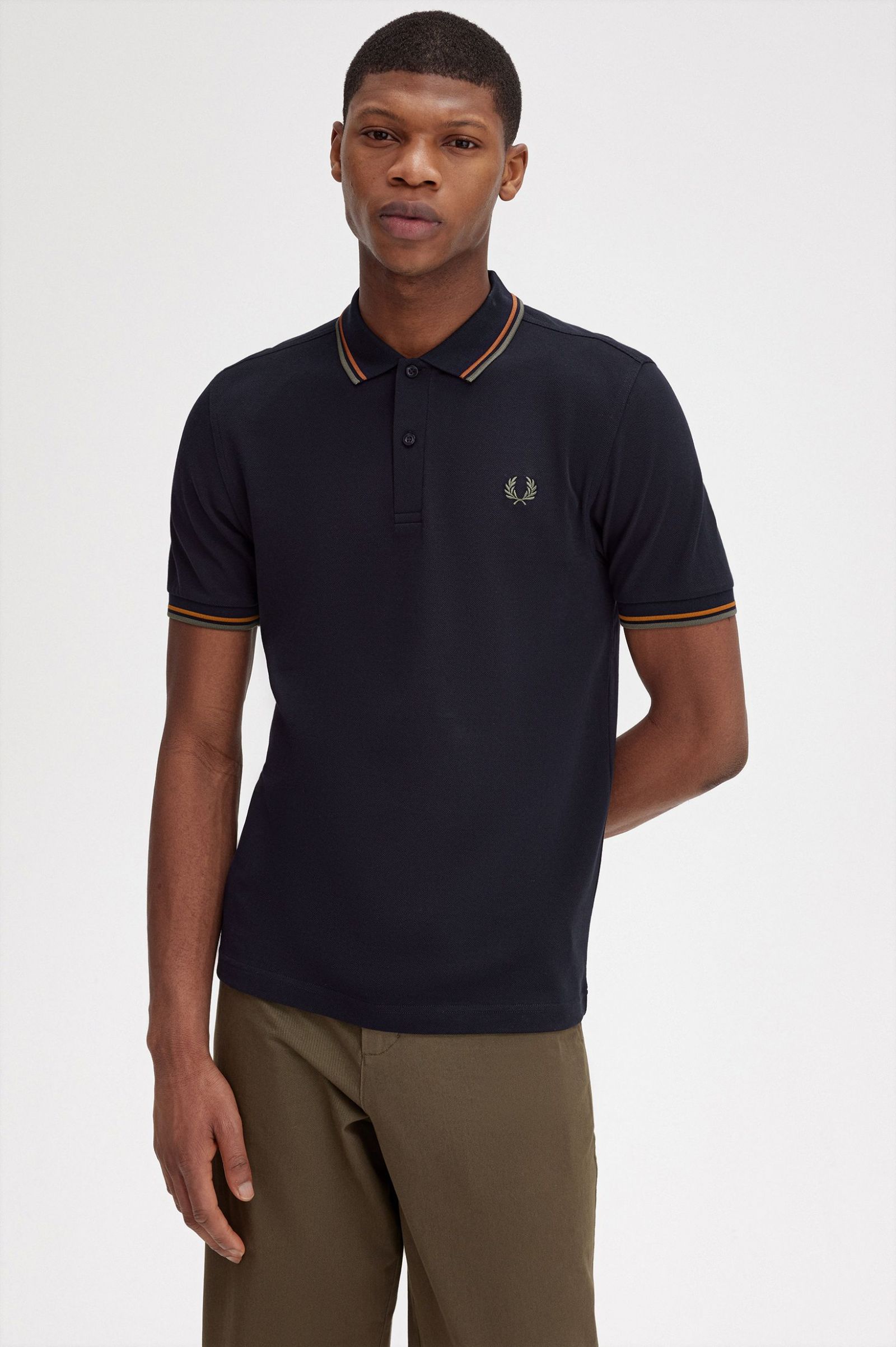 The Fred Perry ShirtM3600 Navy / Nut Flake / Field Green 7038500