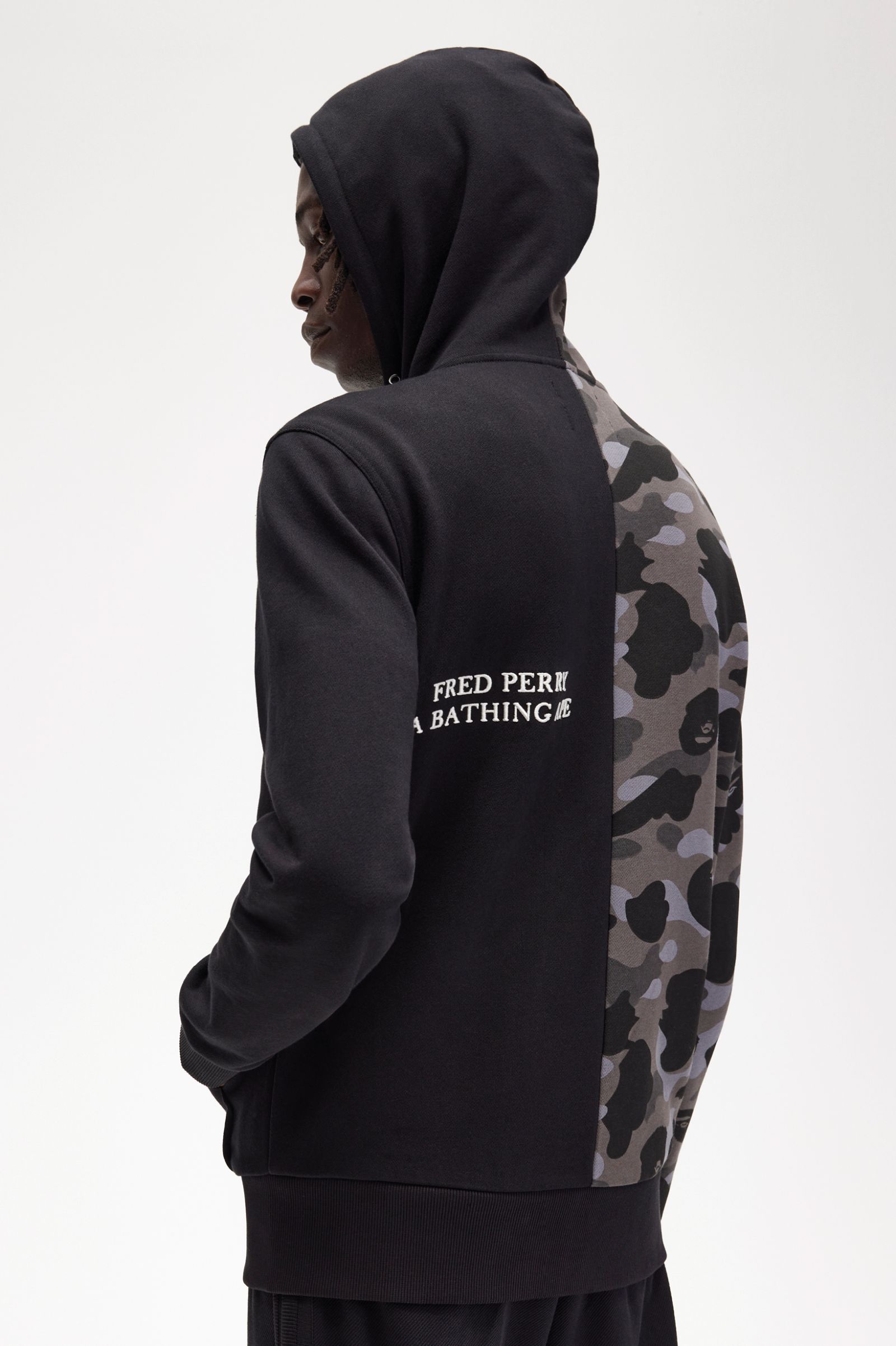 A Bathing Ape?Contrast Zipped Hooded Sweatshirt Black 7038238