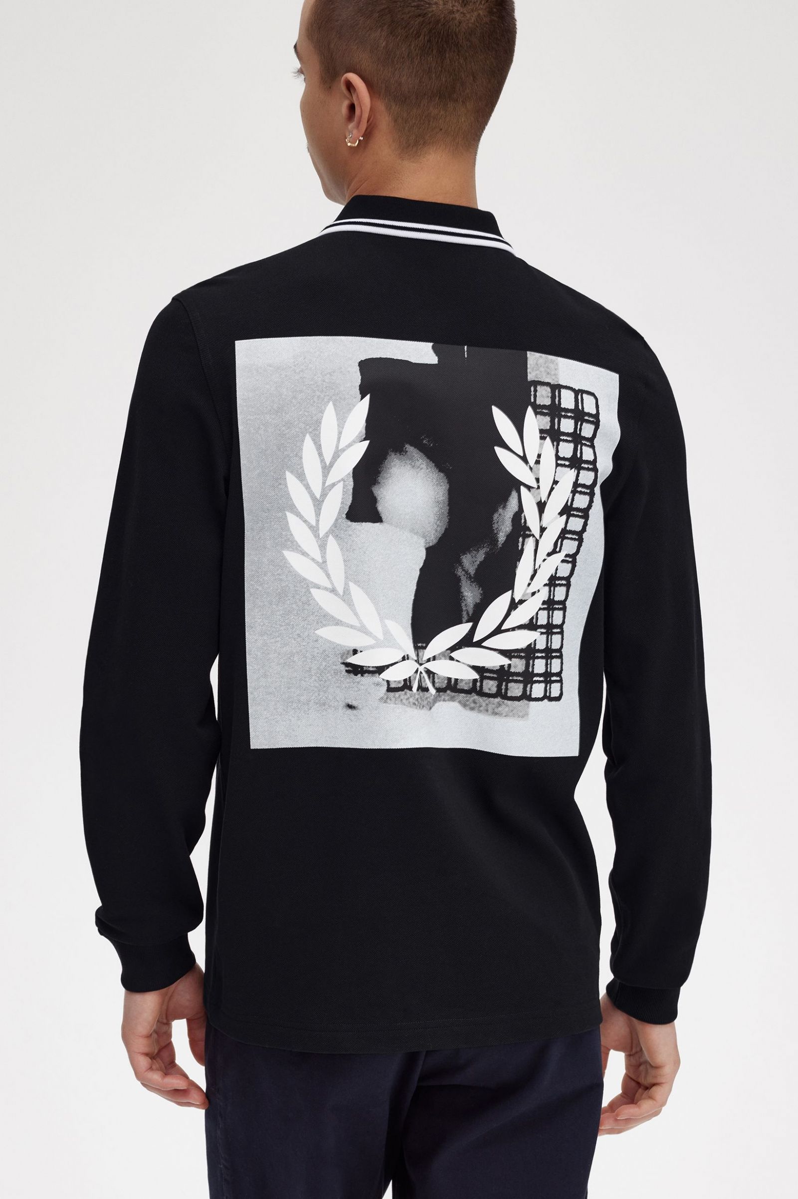 Rave Graphic Long Sleeve Fred Perry Shirt Black 7038515
