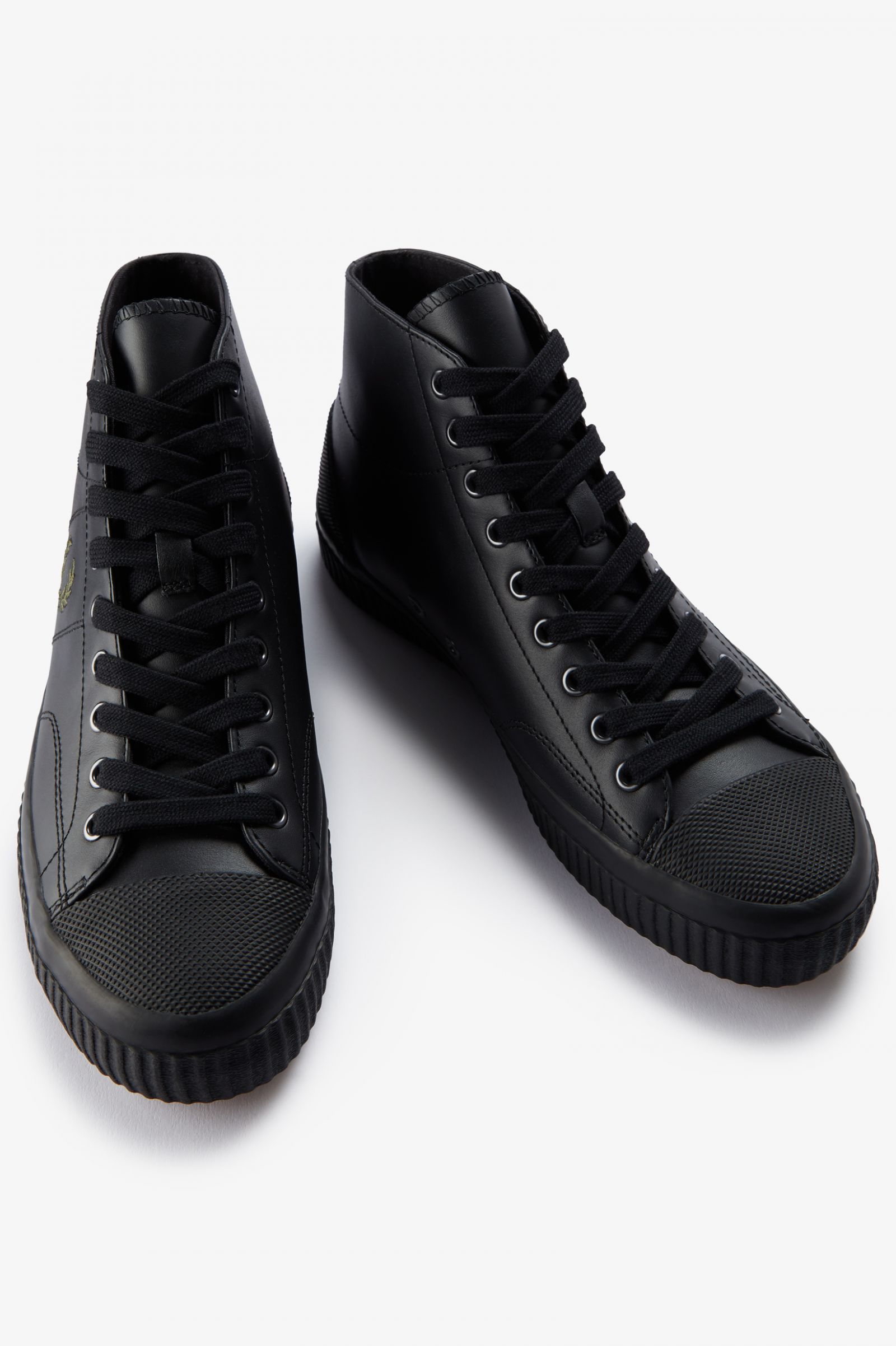 Mid Hughes Black 7038769