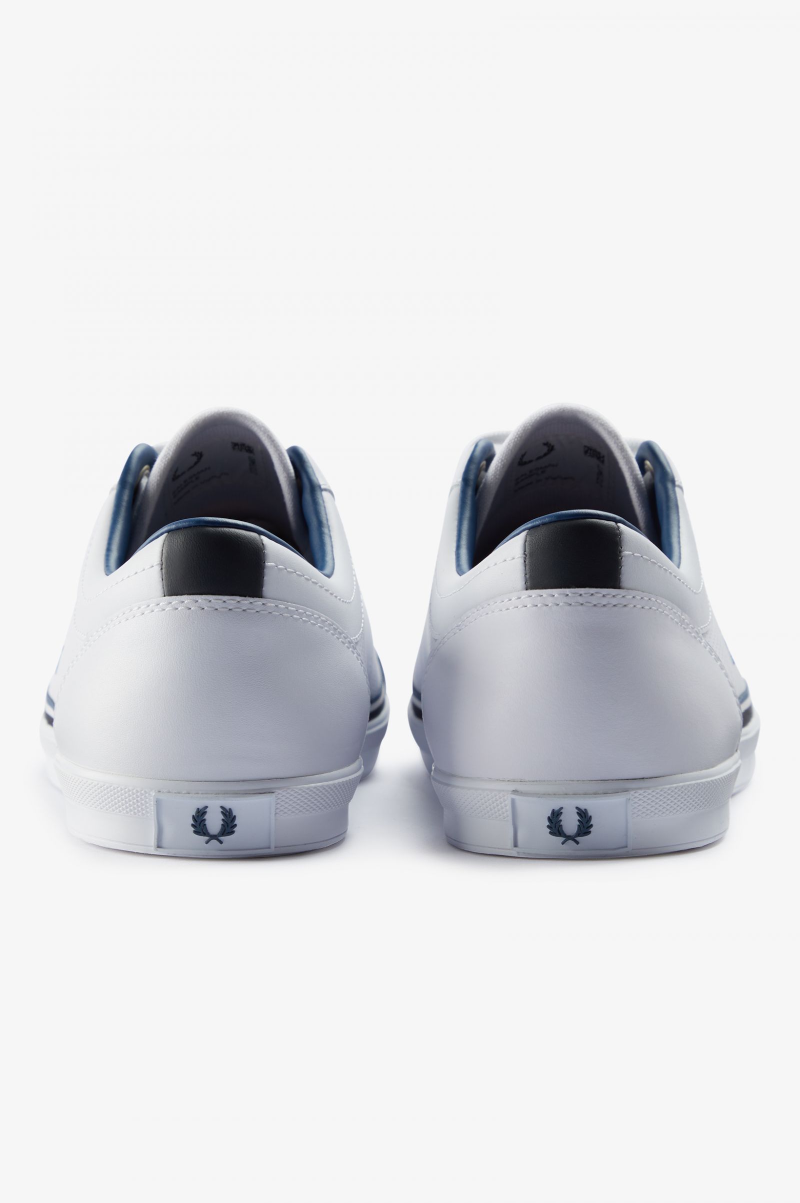 Perforated Baseline White / Midnght Blue 7038766