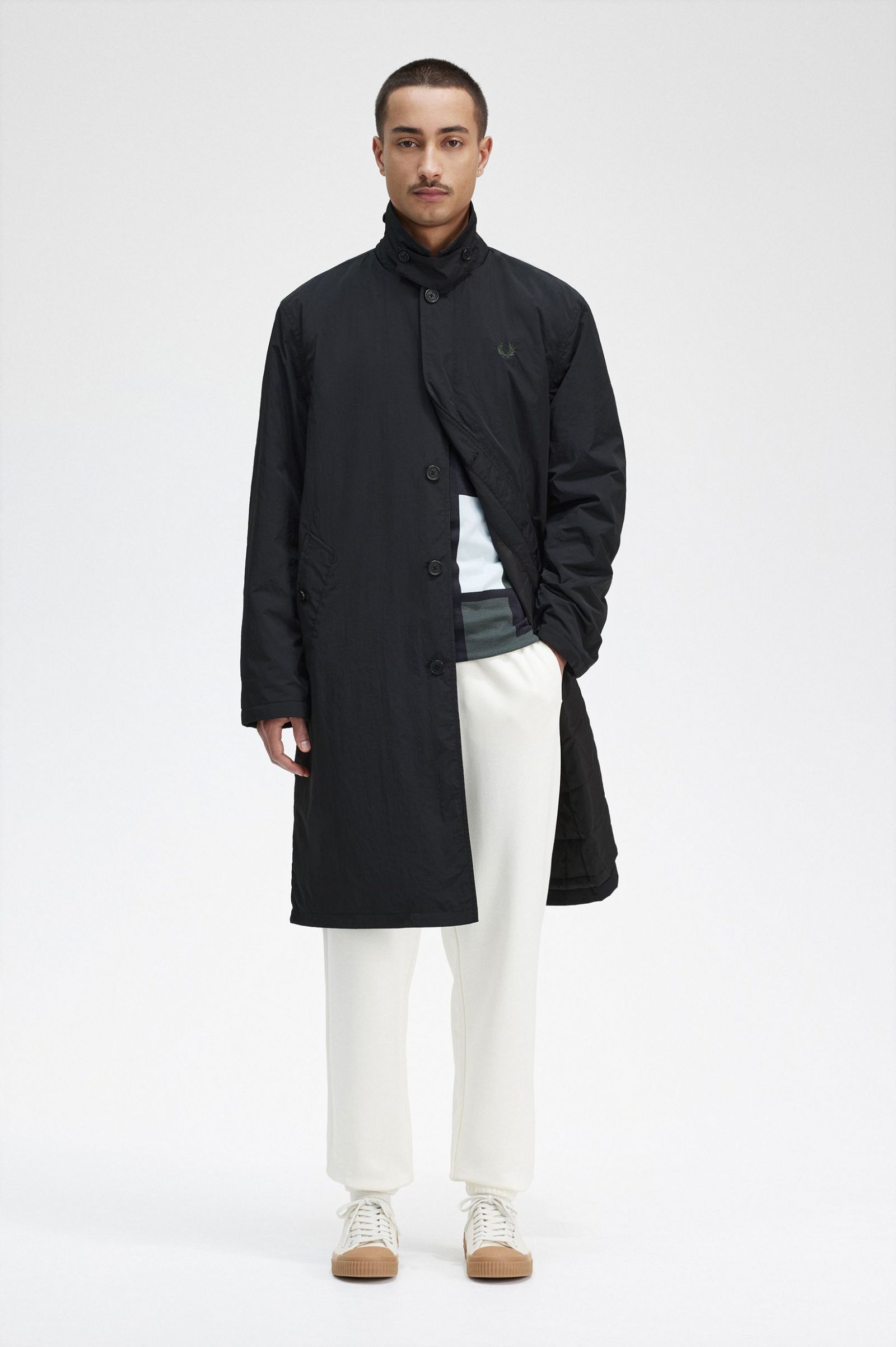 Button Through Mac Black 7038301