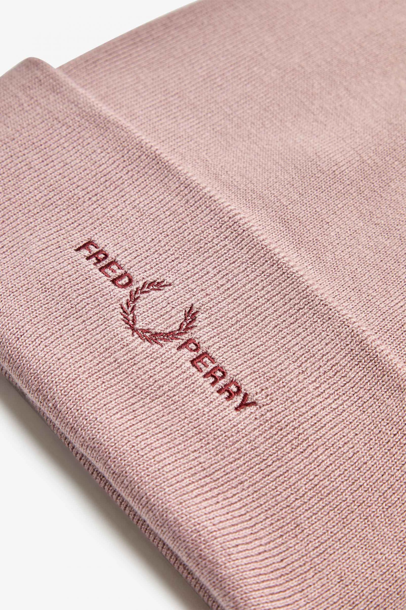 Graphic Beanie Dusty Rose Pink / Oxblood 7038801