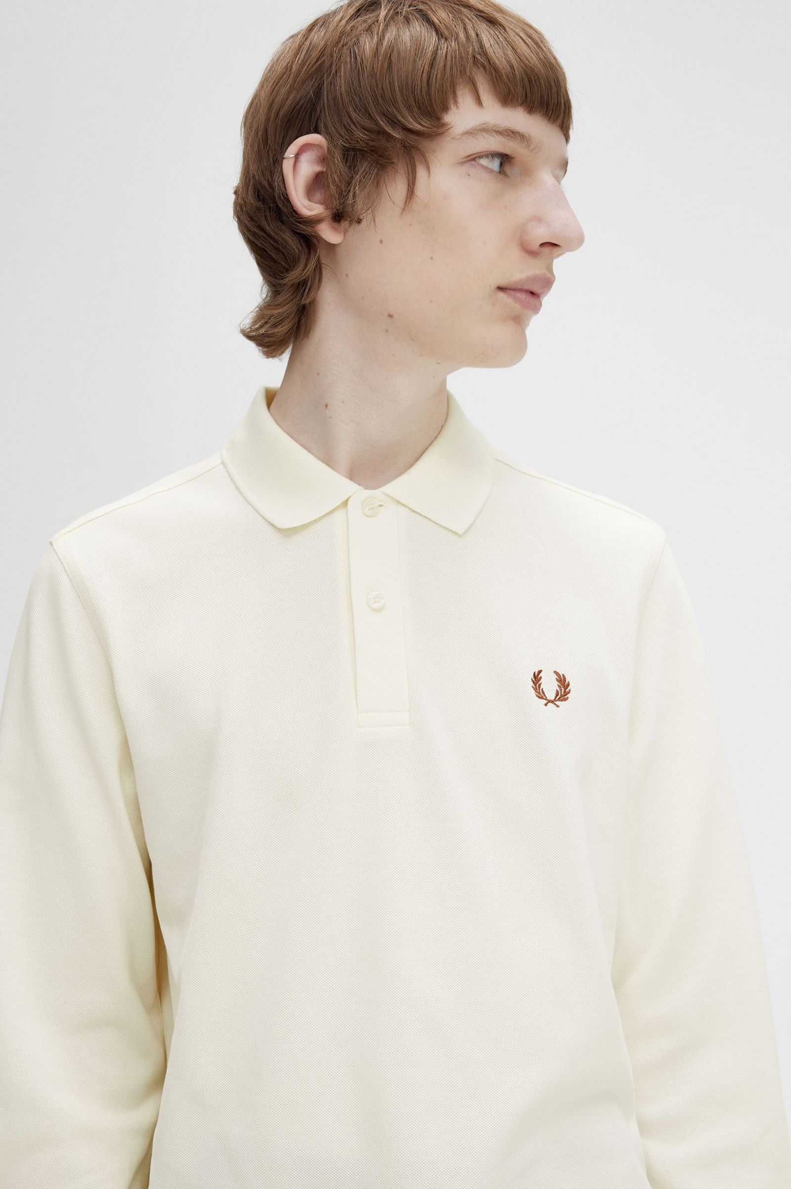 The Fred Perry ShirtM6006 Ecru Whisky Brown 7038669