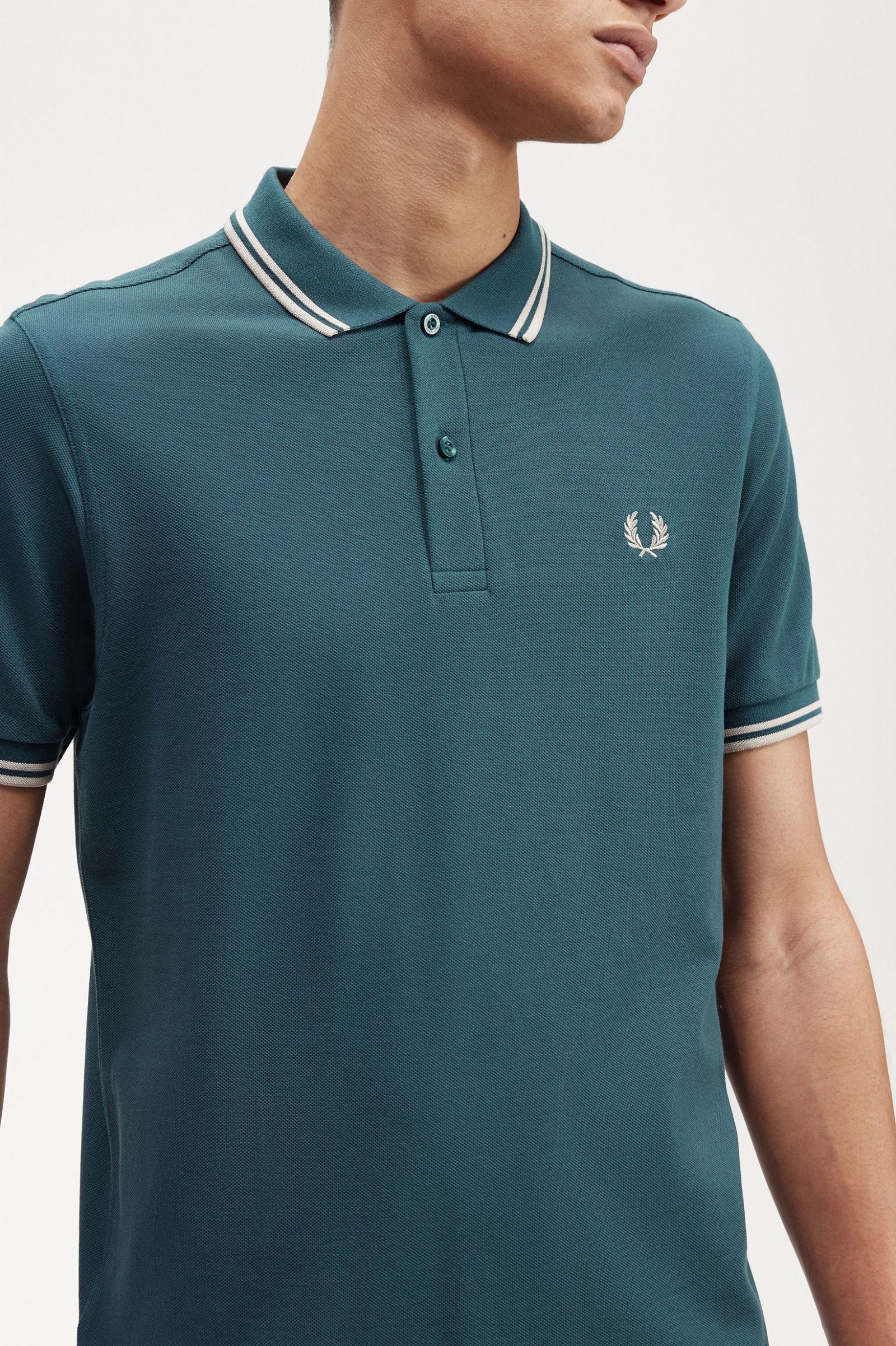 The Fred Perry ShirtM3600 Petrol Blue / Light Oyster / Light Oyster 7038993