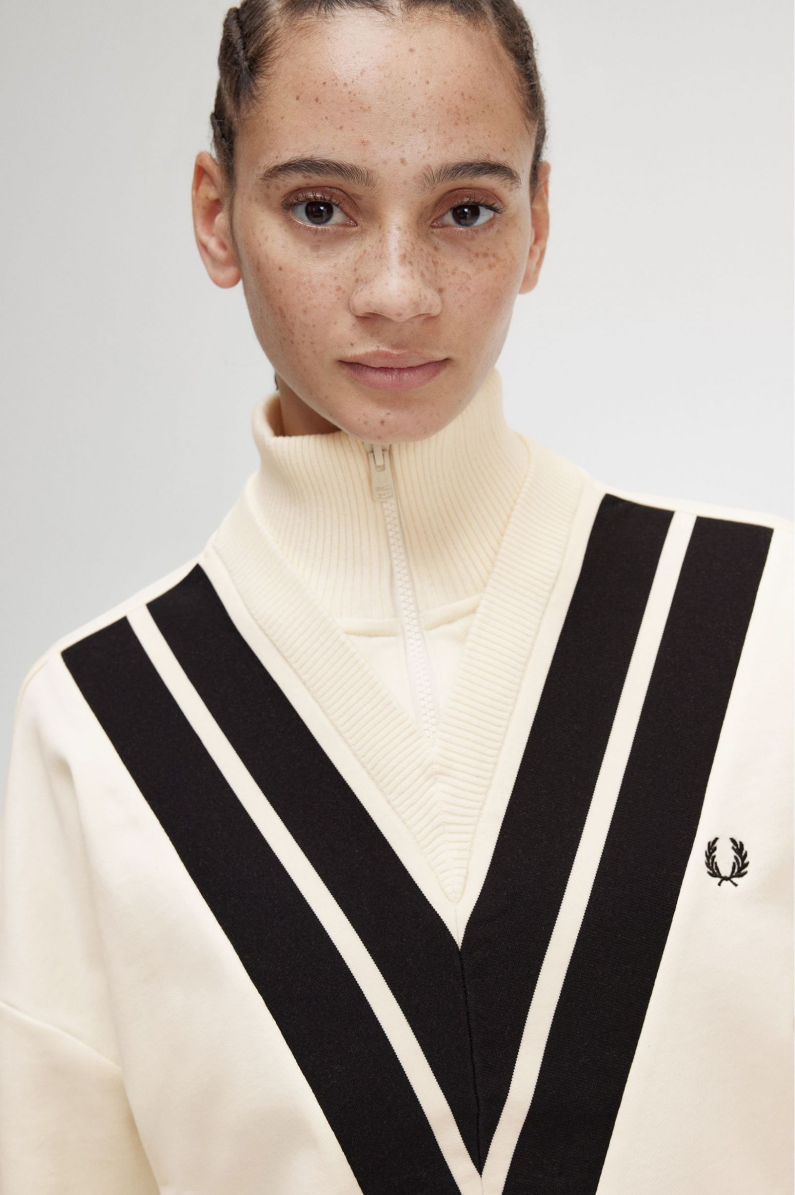 Tipped Knitted Trim Sweatshirt Ecru 7039420